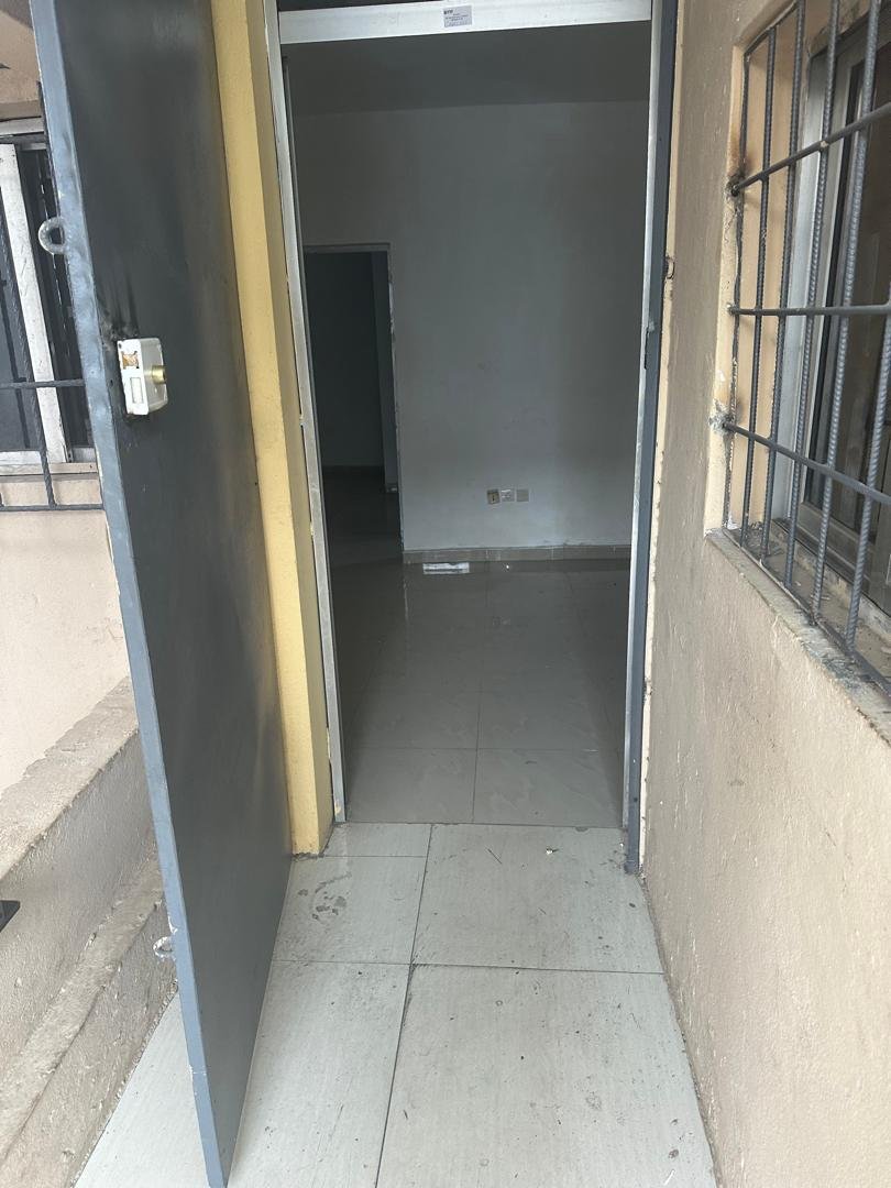 À Louer – Bureau de 2 Pièces à Marcory Résidentiel, Abidjan