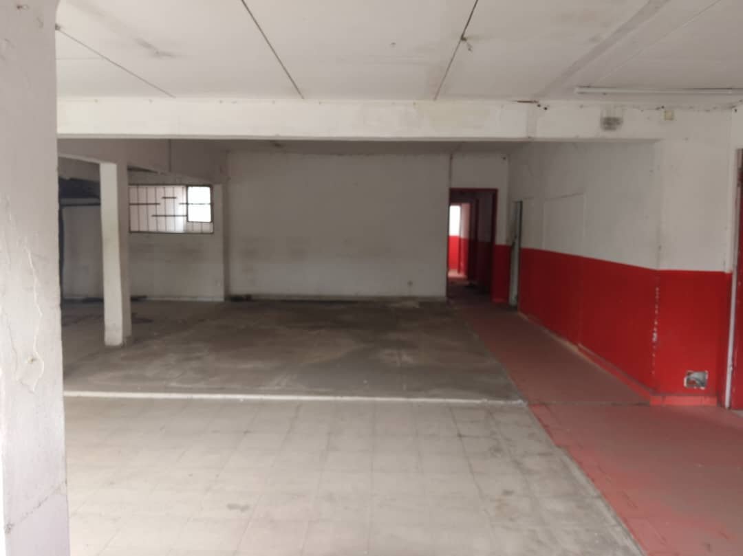 Terrain en vente à Angré 7e Tranche – Non loin de Pétro Ivoire